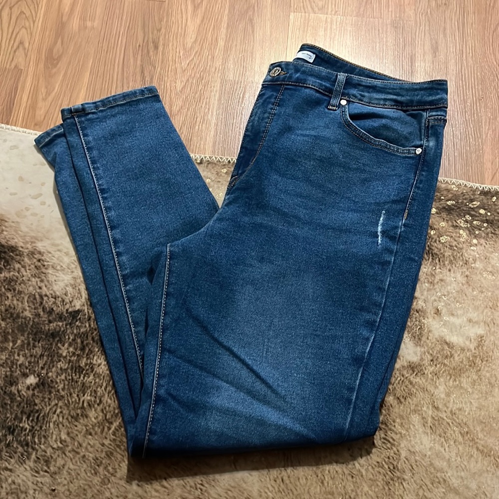 Skinny jeans